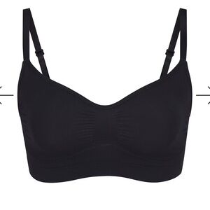 SKIMS Seamless Sculpt Bralette